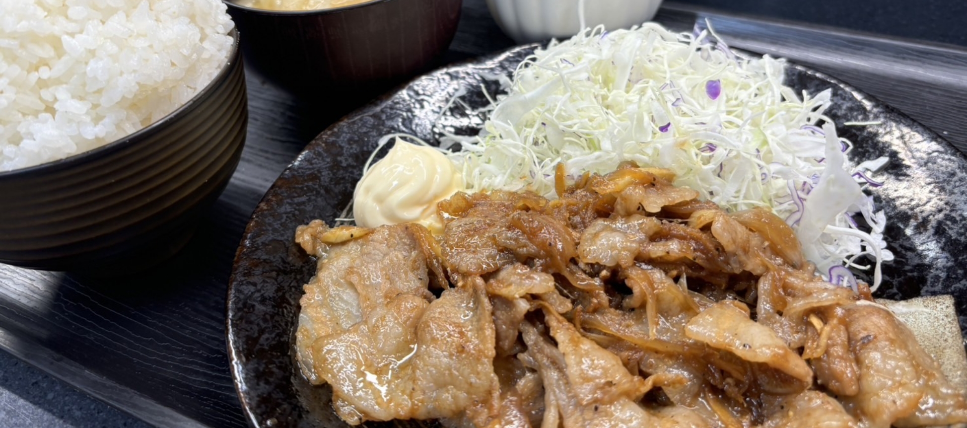 カラオケ居酒屋えん